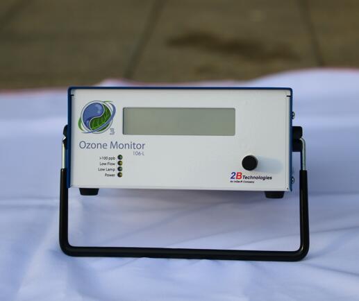 使用美國2B 106-L的論文:臭氧誘導解離的異構體